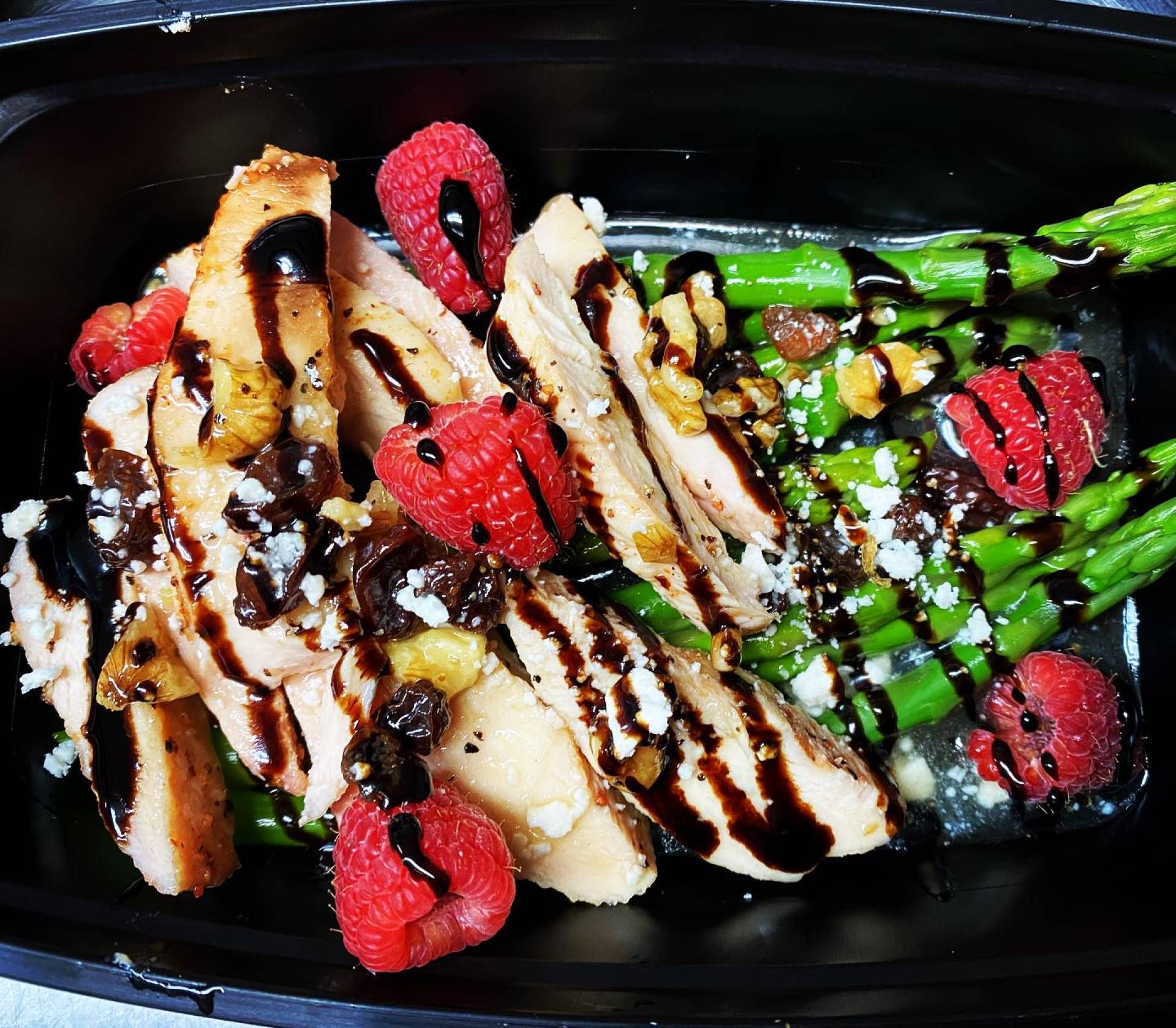 Raspberry Balsamic Chicken (Paleo Friendly)