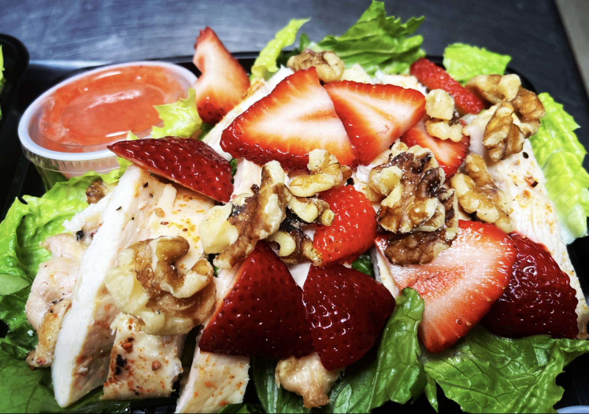 Strawberry Walnut Salad (Paleo Friendly)