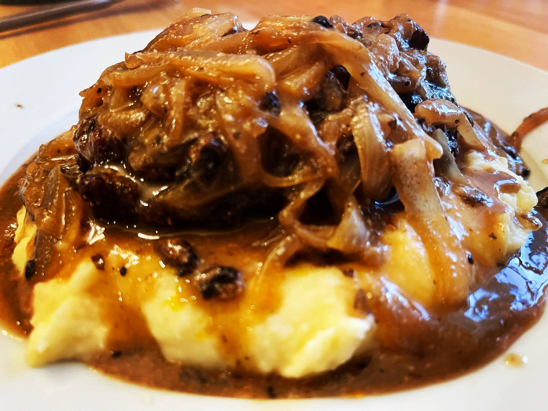 Old School 50's Hamburger Steak w/ Gravy