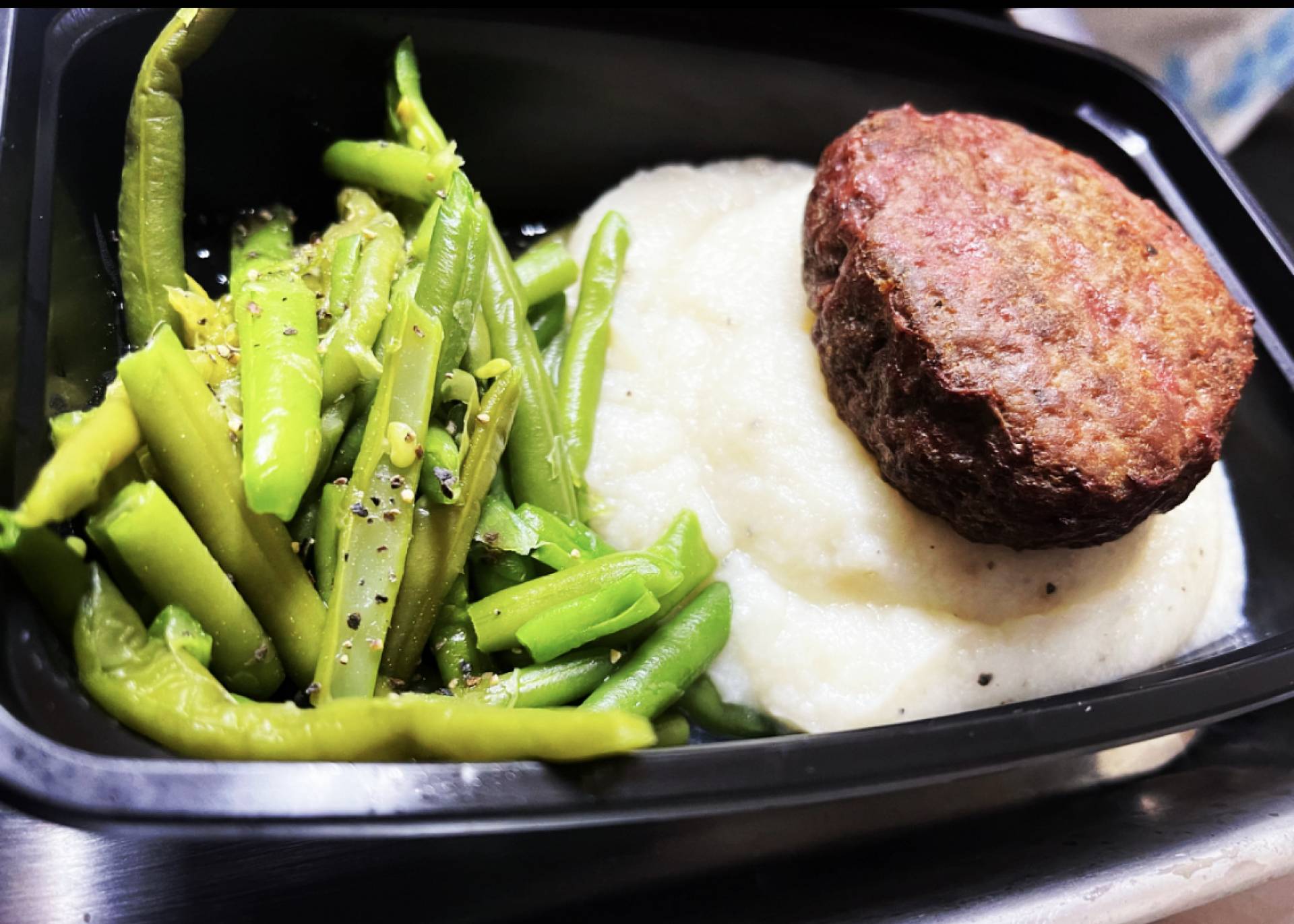 Hamburger Steak - Cauliflower Mash (Paleo Friendly)